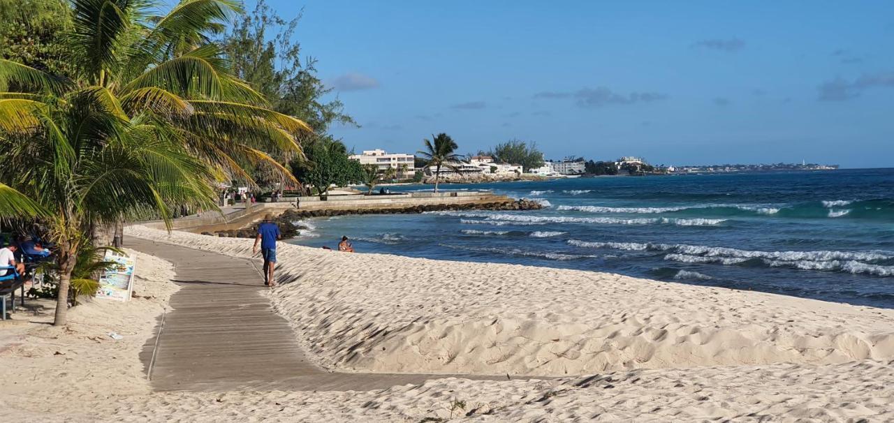 Hastings Towers 4D - Studio Apt Opp Beach Bridgetown Exterior foto
